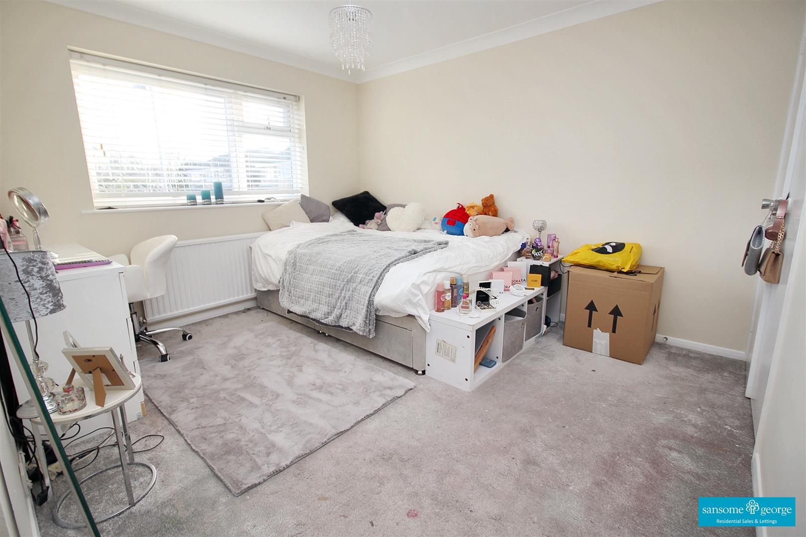 Addiscombe Chase, Tilehurst